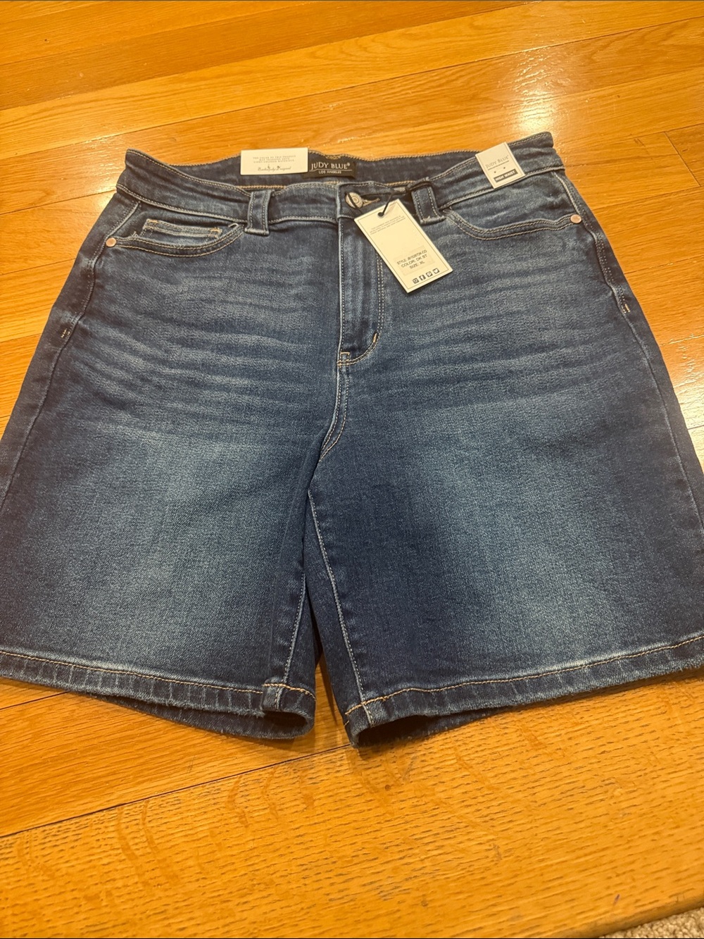 Nwt judy Blue high waisted jean shorts size xl.